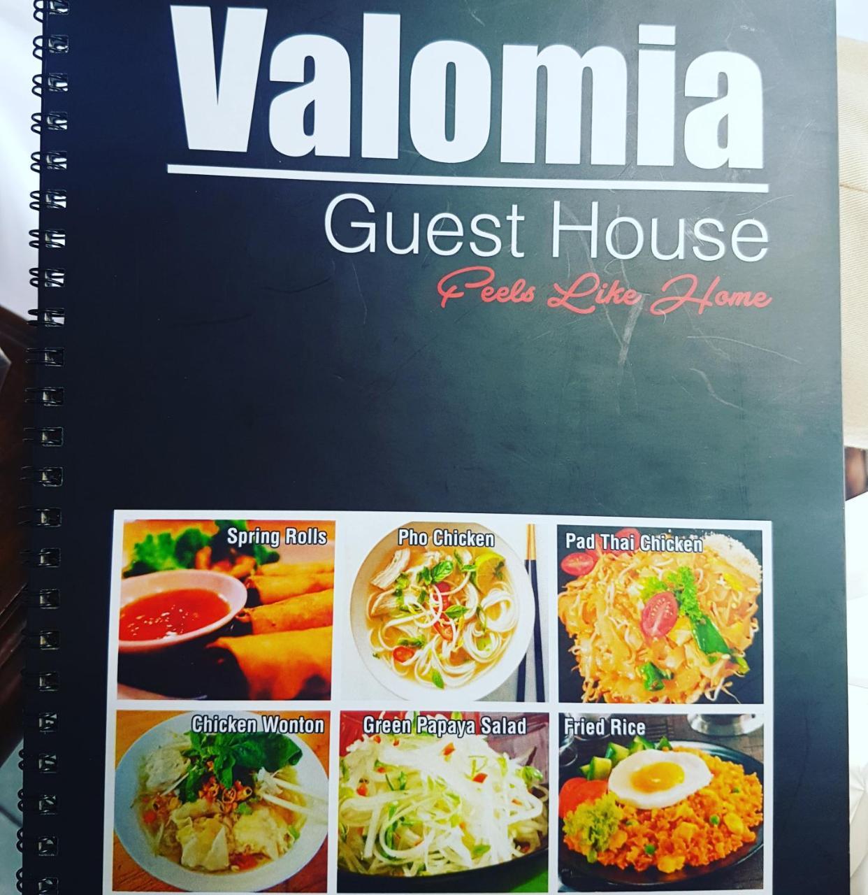 Valomia Guest House Denpasar Esterno foto